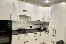 2-к. квартира, 60 м², 8/9 эт.